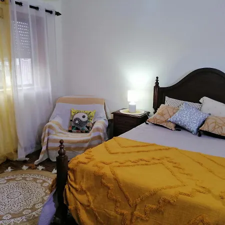 Casa Golfinho Apartment *